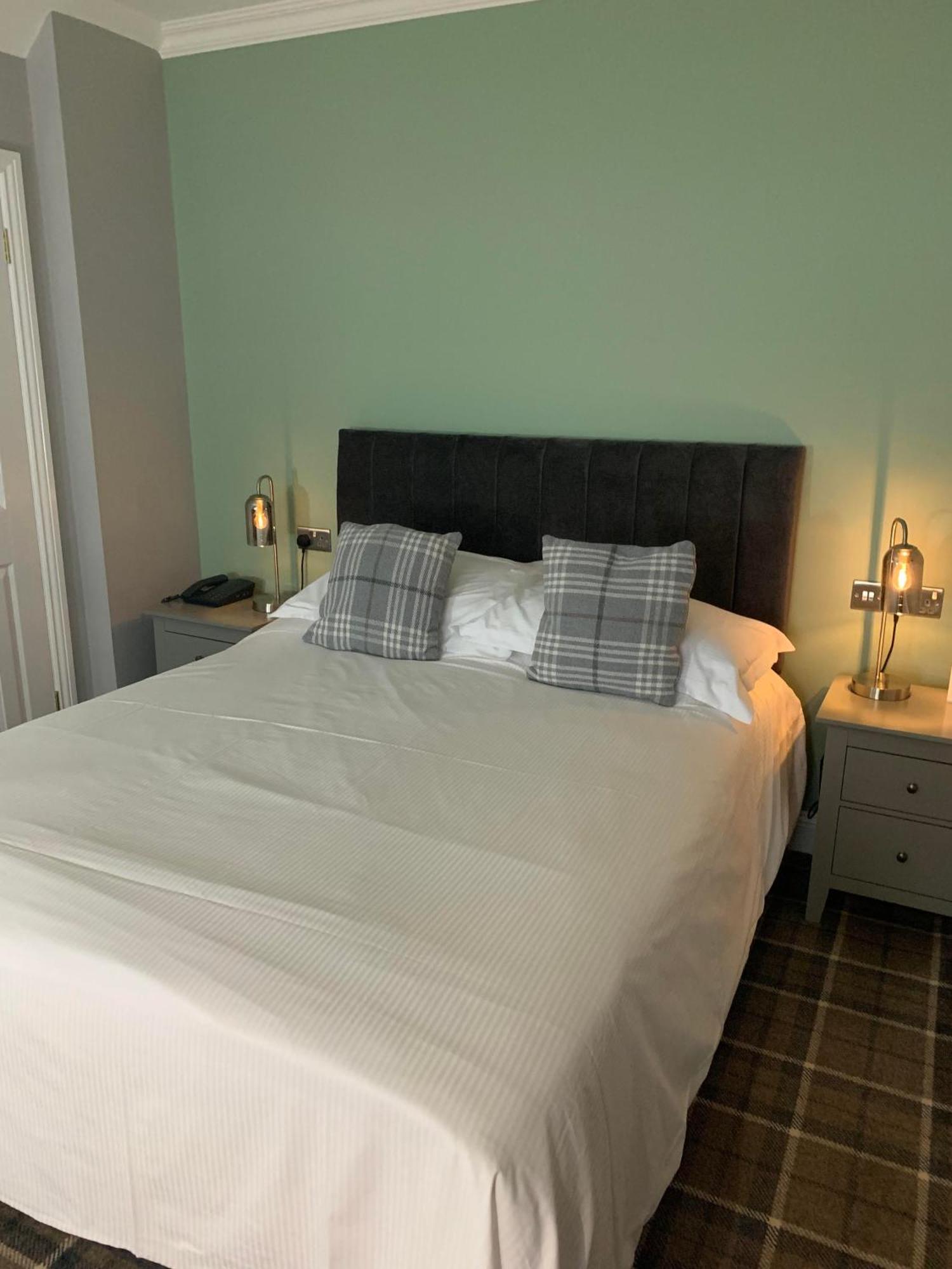 The Powfoot Hotel, Annan Exteriör bild